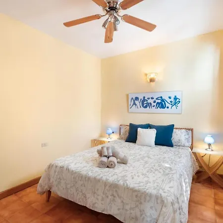 Ocean View-2 Bed-Sleeps 4-Pueblo Marinero *