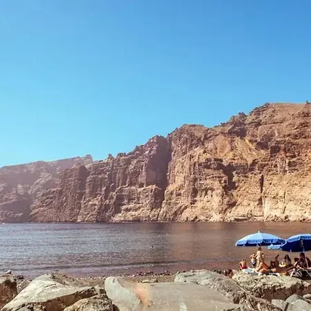 Apartment Ocean View-2 Bed-sleeps 4-pueblo Marinero