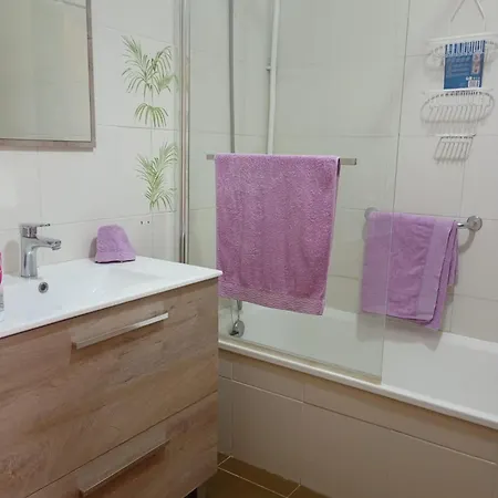 Apartment Ocean View-2 Bed-sleeps 4-pueblo Marinero