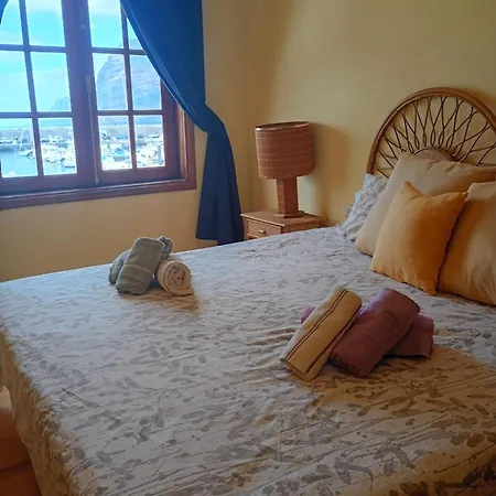 Ocean View-2 Bed-sleeps 4-pueblo Marinero Appartement