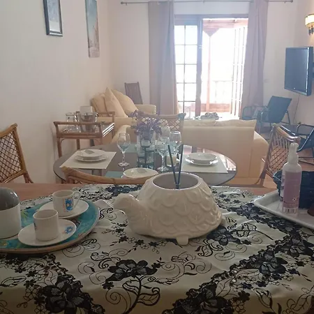 Ocean View-2 Bed-sleeps 4-pueblo Marinero Appartement *
